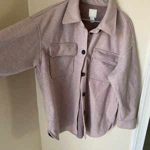H&M Lavender button up shacket like new. Size L